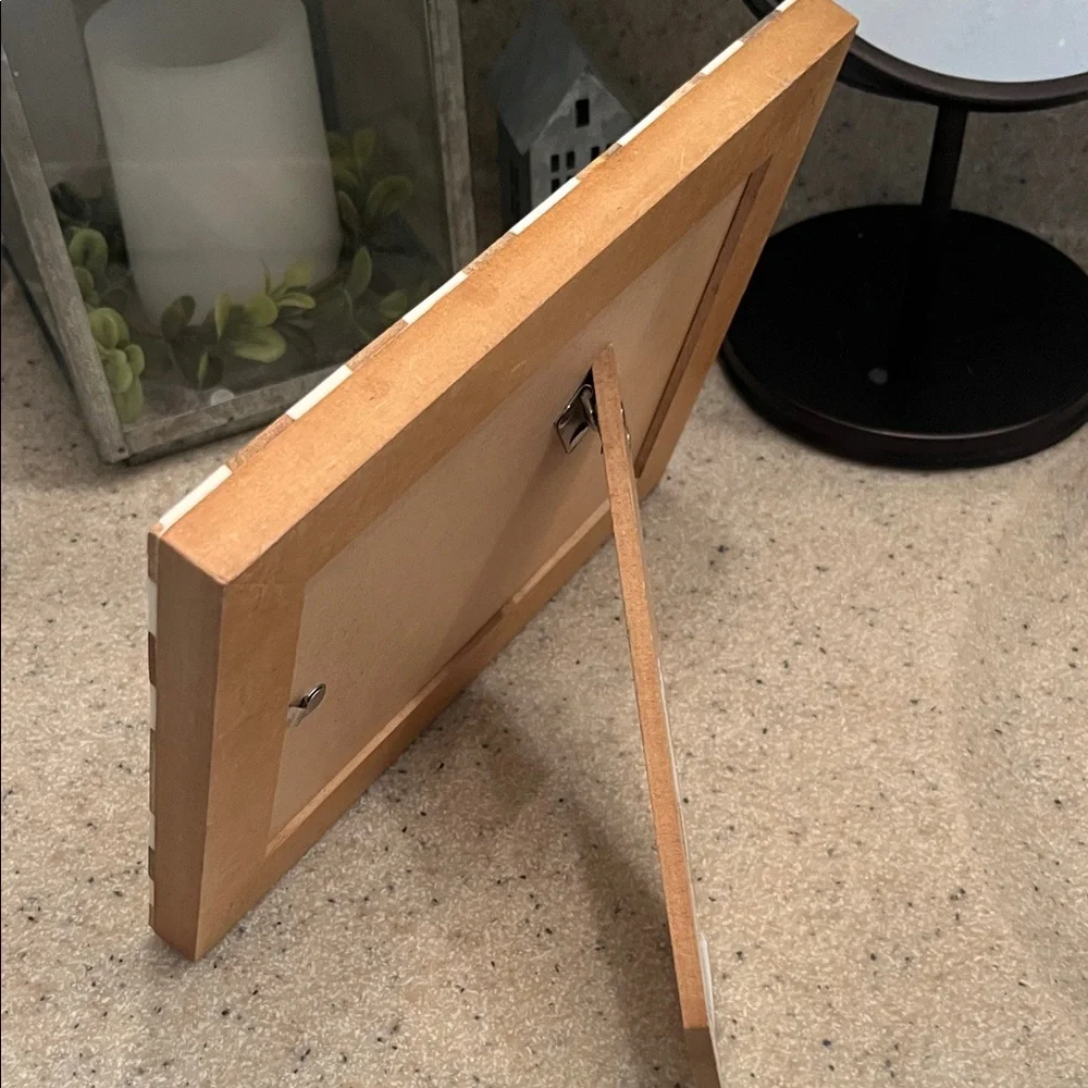 Threshold Chevron Wood and Cream Frame